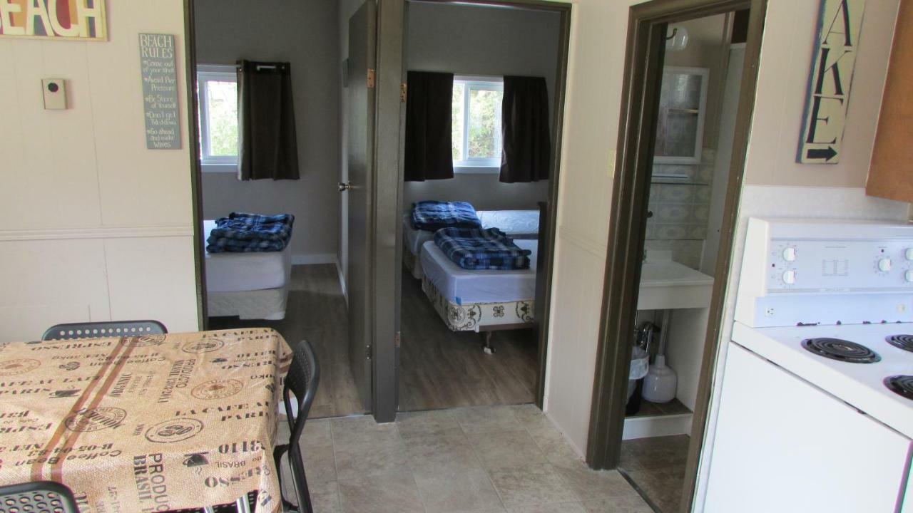 The Maples Cottages In พอร์ตเอลกิน ภายนอก รูปภาพ